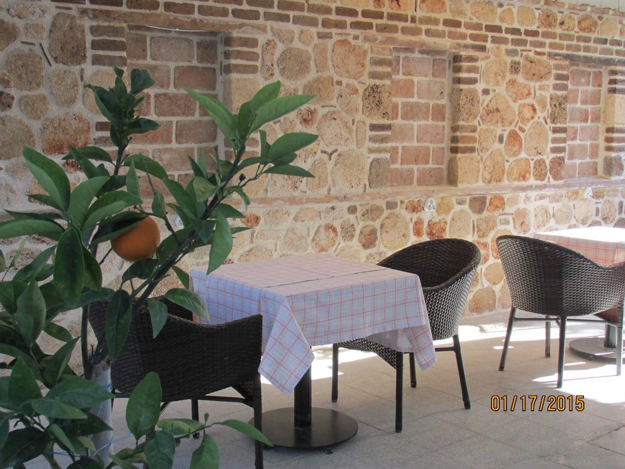 Sabah Pansiyon Antalya Exteriör bild