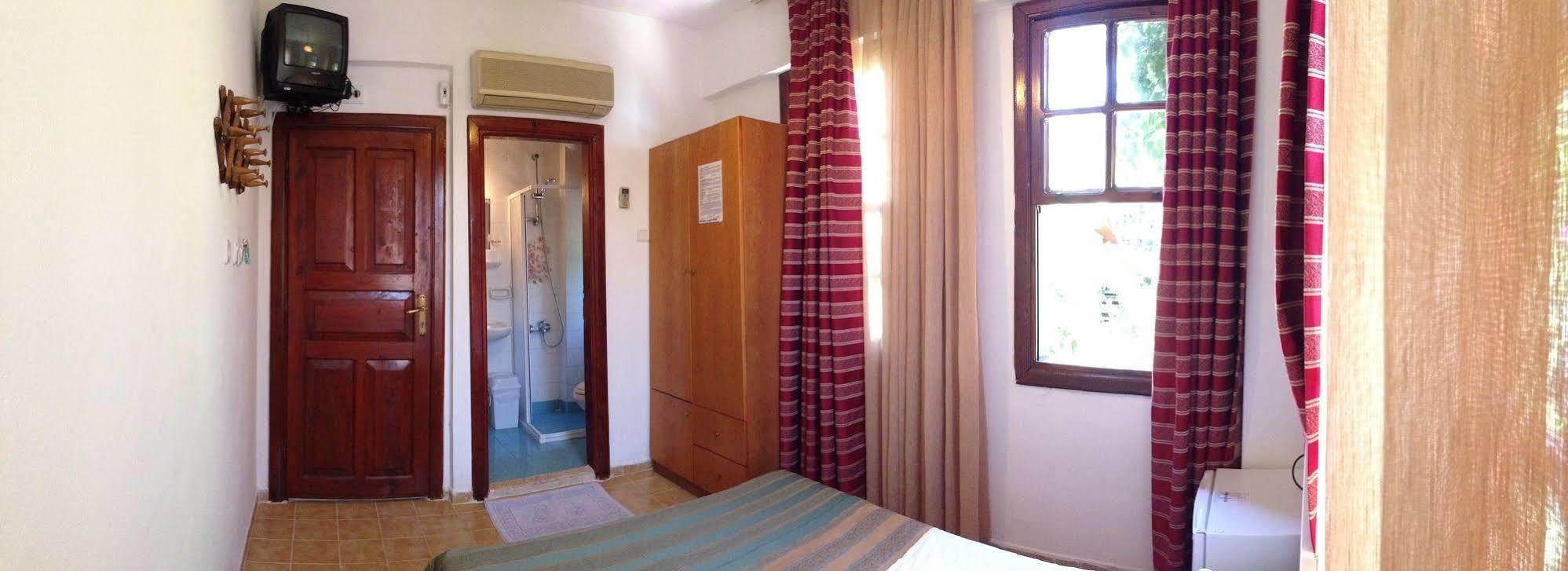 Sabah Pansiyon Antalya Exteriör bild